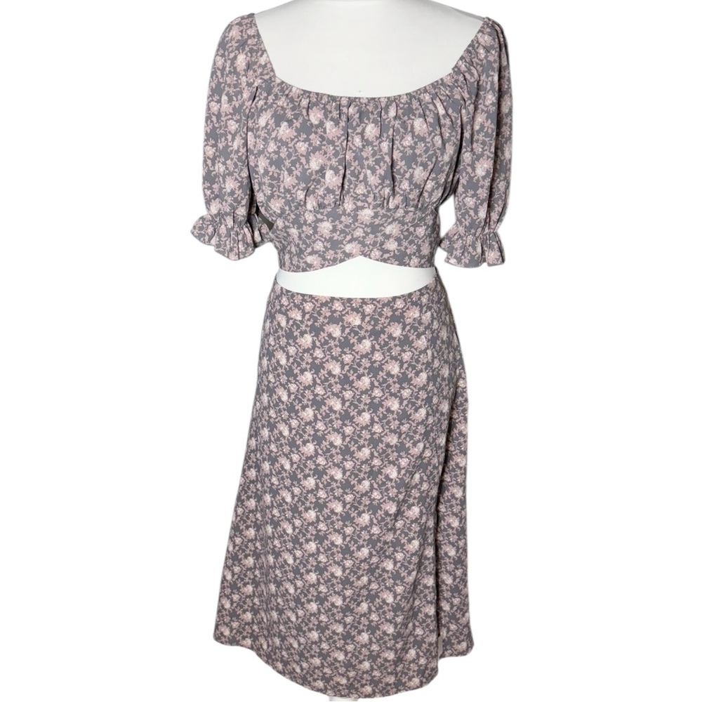 ARULA Dusty Mauve Floral Two-Piece Skirt Set